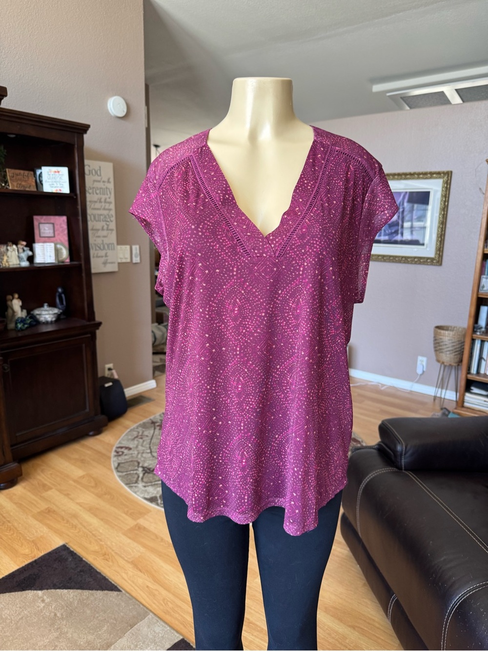 Les Serein reddish/purple w/pink dots short sleeve V-neck blouse w/lining-XL